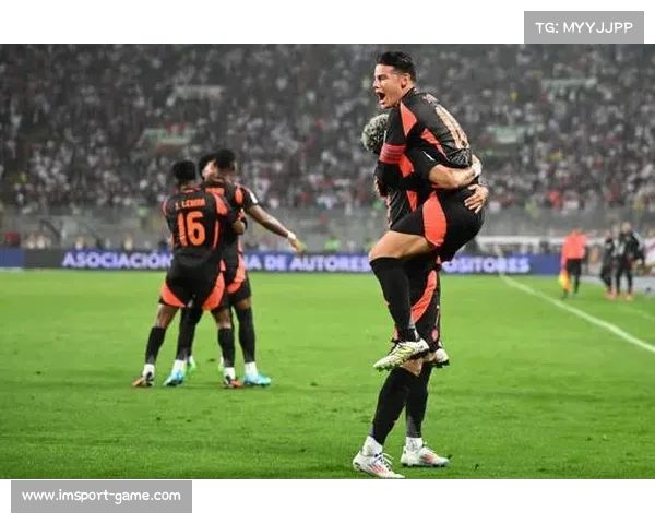 世界杯预选赛：哥伦比亚主场战平秘鲁，J罗助攻